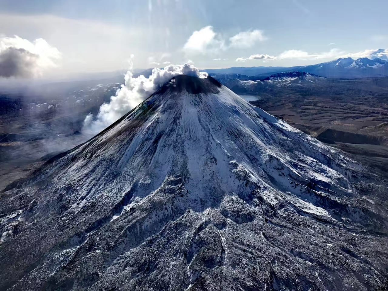 火山口奇观1